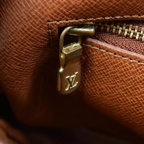 LOUIS VUITTON Marly Dragonne GM Clutch Hand Bag Monogram Brown - Picture 15 of 16